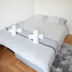 Durica شقة *